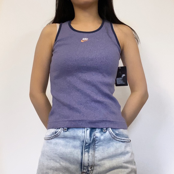 Purple nike high neck tank top - Picture 2 of 2